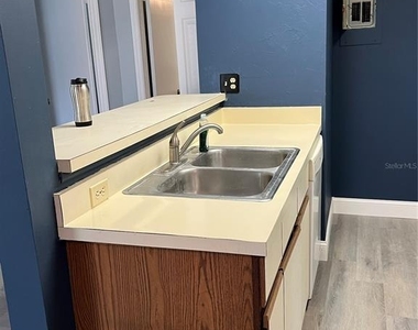 537 Sun Ridge Place - Photo Thumbnail 23