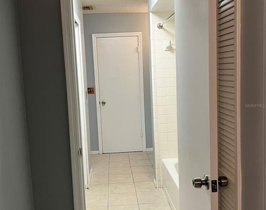 537 Sun Ridge Place - Photo Thumbnail 37