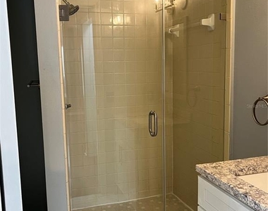 537 Sun Ridge Place - Photo Thumbnail 34
