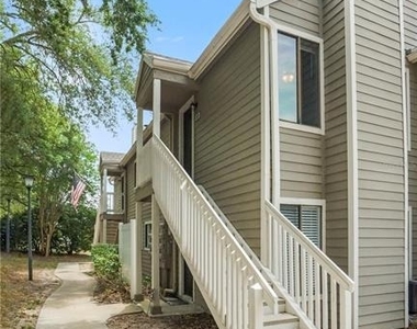 537 Sun Ridge Place - Photo Thumbnail 2