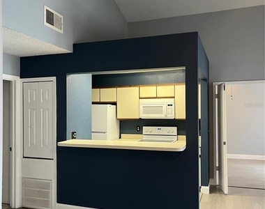 537 Sun Ridge Place - Photo Thumbnail 9