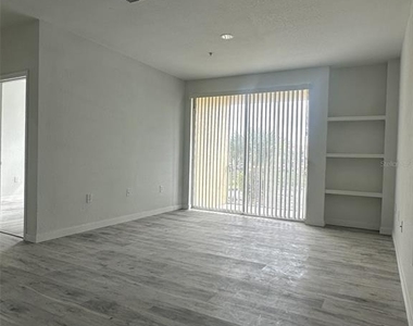1175 Lake Shadow Circle - Photo Thumbnail 2