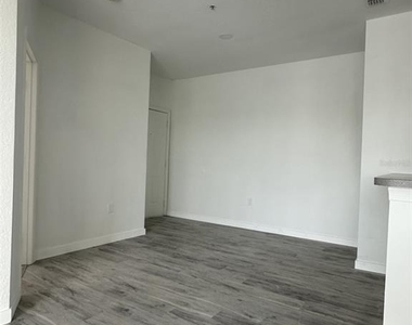 1175 Lake Shadow Circle - Photo Thumbnail 7