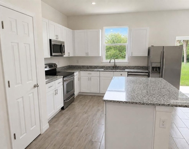 15010 Community Avenue - Photo Thumbnail 9