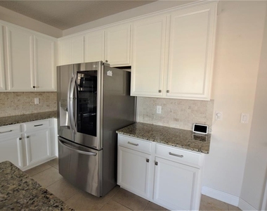 4358 Silver Creek Street - Photo Thumbnail 7