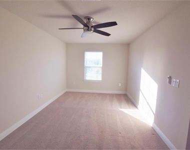 4358 Silver Creek Street - Photo Thumbnail 22