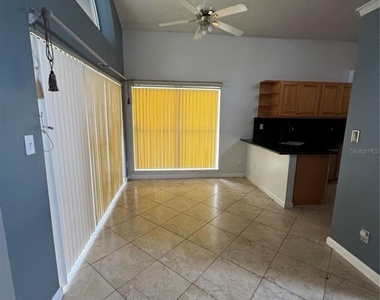 11128 Sylvan Pond Circle - Photo Thumbnail 16