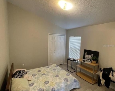 15142 Masthead Landing Circle - Photo Thumbnail 7