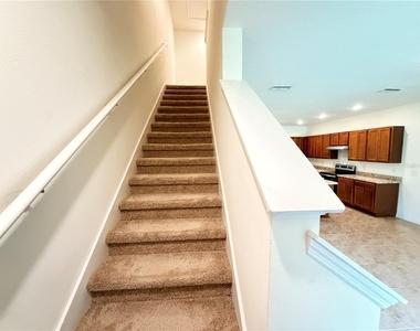1249 Yellow Finch Drive - Photo Thumbnail 6