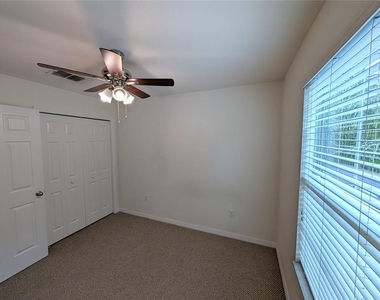 14161 Stowbridge Avenue - Photo Thumbnail 13