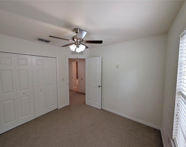 14161 Stowbridge Avenue - Photo Thumbnail 11