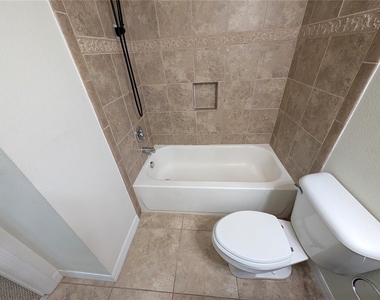 14161 Stowbridge Avenue - Photo Thumbnail 15