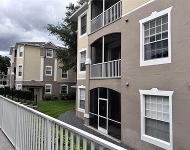 586 Brantley Terrace Way - Photo Thumbnail 3