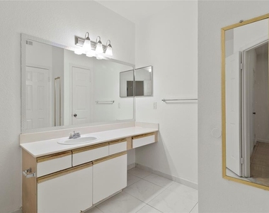 2648 Robert Trent Jones Drive - Photo Thumbnail 15