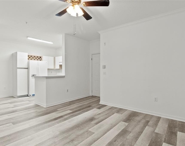 2648 Robert Trent Jones Drive - Photo Thumbnail 4