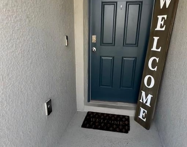 628 Greymount Street - Photo Thumbnail 1