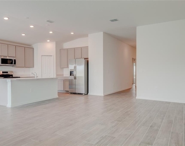 1490 Brentwood Drive - Photo Thumbnail 15