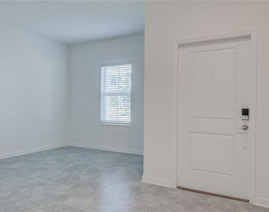 2207 Sweet Honey Lane - Photo Thumbnail 5