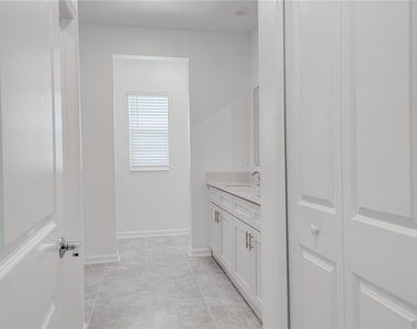 2207 Sweet Honey Lane - Photo Thumbnail 30