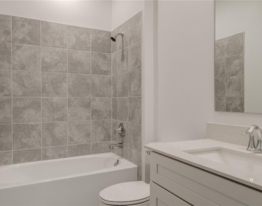 2207 Sweet Honey Lane - Photo Thumbnail 10