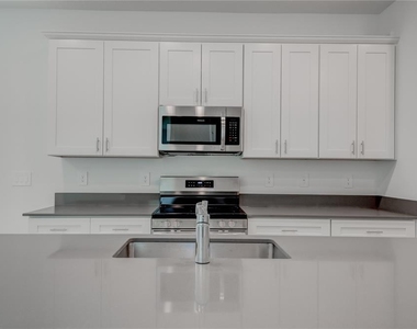 2207 Sweet Honey Lane - Photo Thumbnail 13