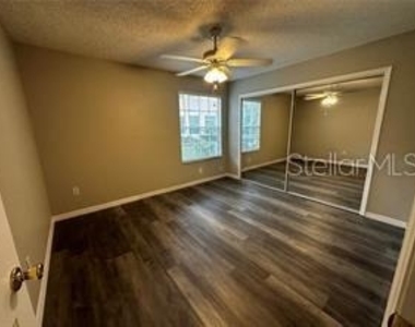 713 Sandy Court - Photo Thumbnail 8