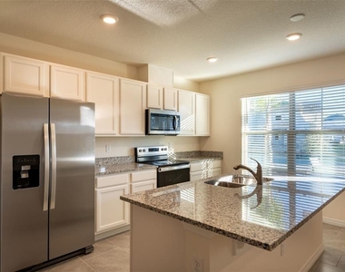 13453 Sagestone Drive - Photo Thumbnail 7