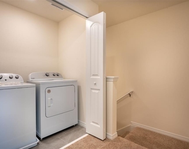 13453 Sagestone Drive - Photo Thumbnail 9