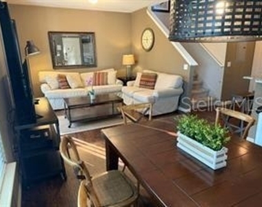 8962 Silver Place - Photo Thumbnail 14