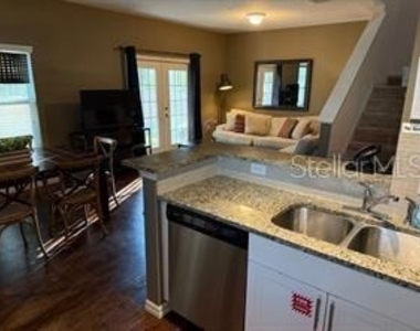 8962 Silver Place - Photo Thumbnail 11