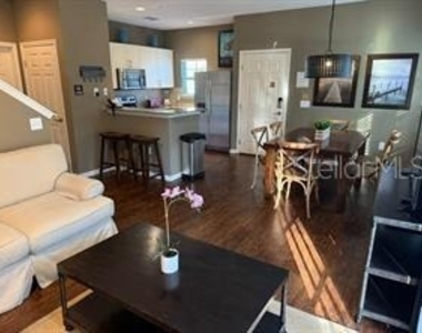 8962 Silver Place - Photo Thumbnail 9