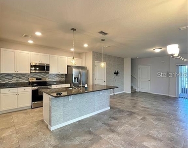 16525 Outter Grove Alley - Photo Thumbnail 1