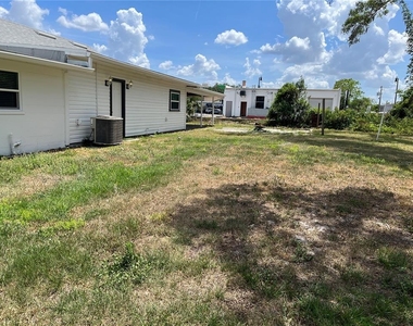 521 Ohio Street - Photo Thumbnail 21