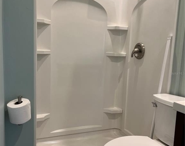 521 Ohio Street - Photo Thumbnail 19