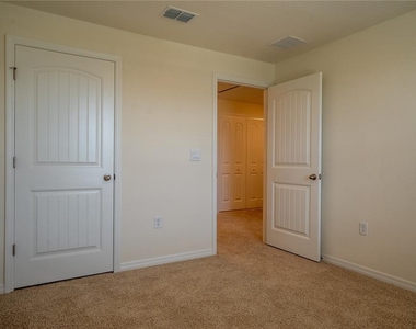 12007 Holystone Street - Photo Thumbnail 21