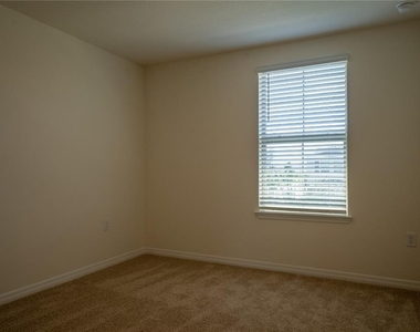12007 Holystone Street - Photo Thumbnail 18