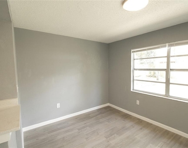 7138 Oakwood Drive - Photo Thumbnail 18