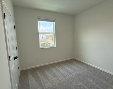 17131 Beachgrass Alley - Photo Thumbnail 30