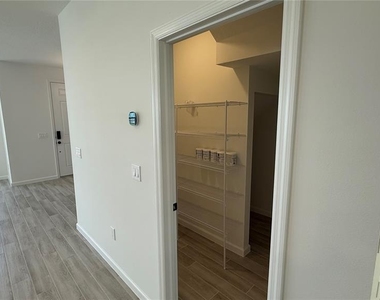 17131 Beachgrass Alley - Photo Thumbnail 4
