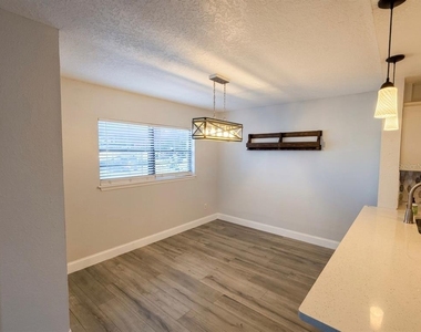 150 Killarney Bay Court - Photo Thumbnail 1