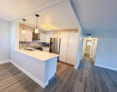 150 Killarney Bay Court - Photo Thumbnail 7