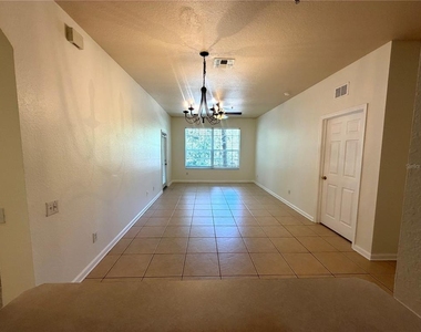 6084 Stevenson Drive - Photo Thumbnail 5
