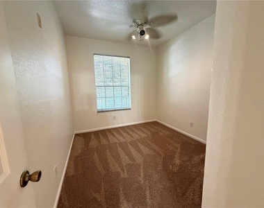 6084 Stevenson Drive - Photo Thumbnail 11