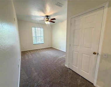 6084 Stevenson Drive - Photo Thumbnail 6