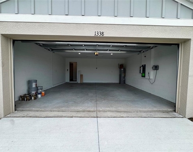 1338 Palmeroy Road - Photo Thumbnail 3