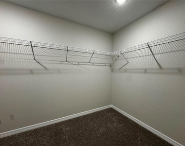 1338 Palmeroy Road - Photo Thumbnail 9