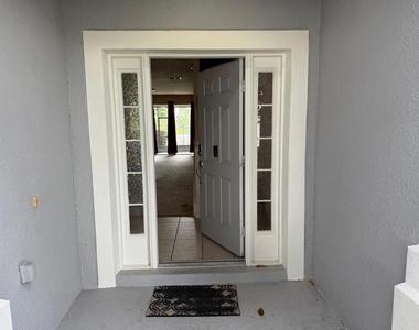 933 Enclair Street - Photo Thumbnail 1