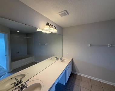933 Enclair Street - Photo Thumbnail 22
