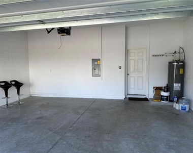 9350 Woodcrane Drive - Photo Thumbnail 19