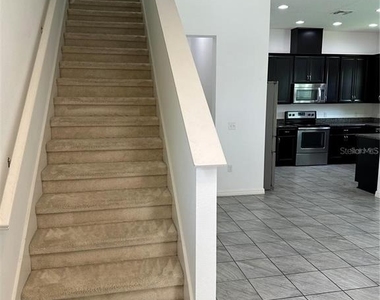 9350 Woodcrane Drive - Photo Thumbnail 8